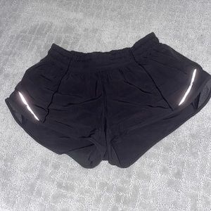 Black lululemon hotty hot shorts